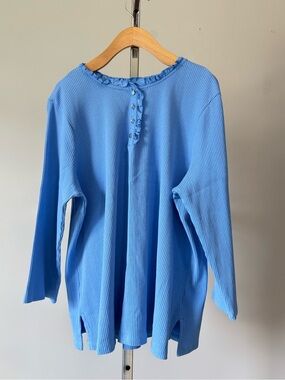 Isaac Mizrahi Live! Shore Blue Ribbed Ruffle Henley Top 1X 3/4 Sleeve EUC